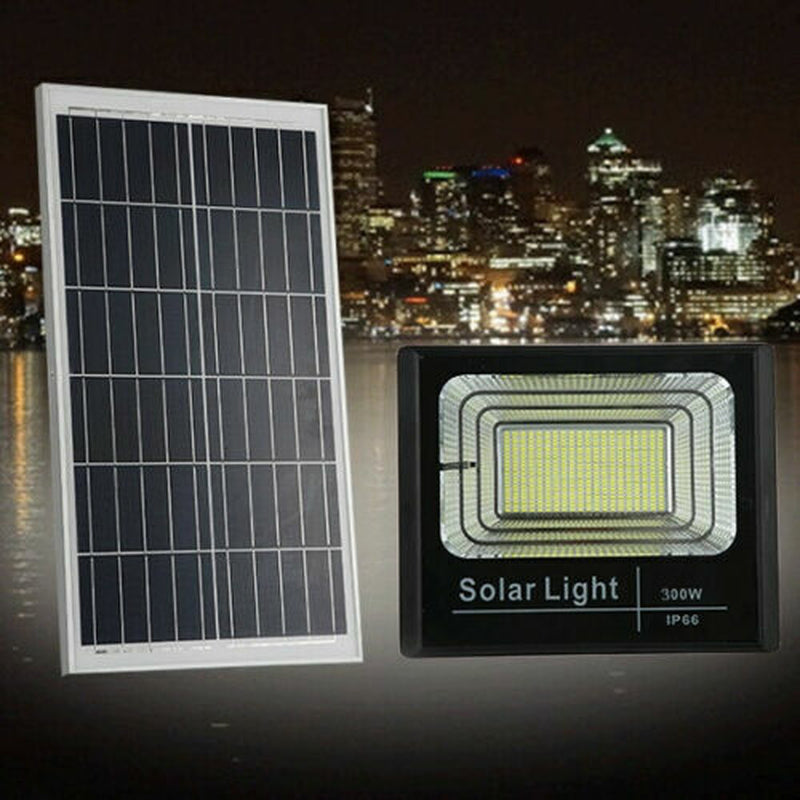 FARO LED CON PANNELLO SOLARE CREPUSCOLARE DA 300W + TELECOMANDO