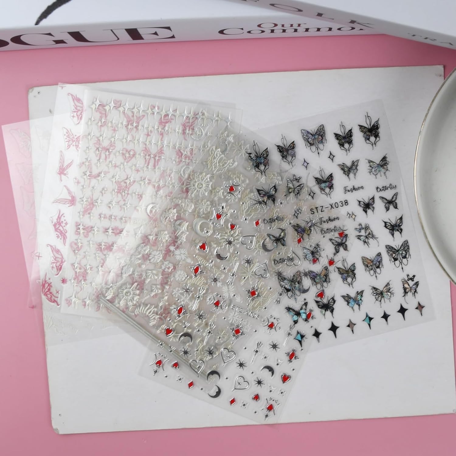 9 Fogli Adesivi Unghie, Stella Luna Sole Adesivi Oro Argento Nail Art, Laser Farfalle Stickers Unghie, Autoadesivi Decorazioni Unghie per Donna Ragazze Accessorio Nail Art Fai Da Te